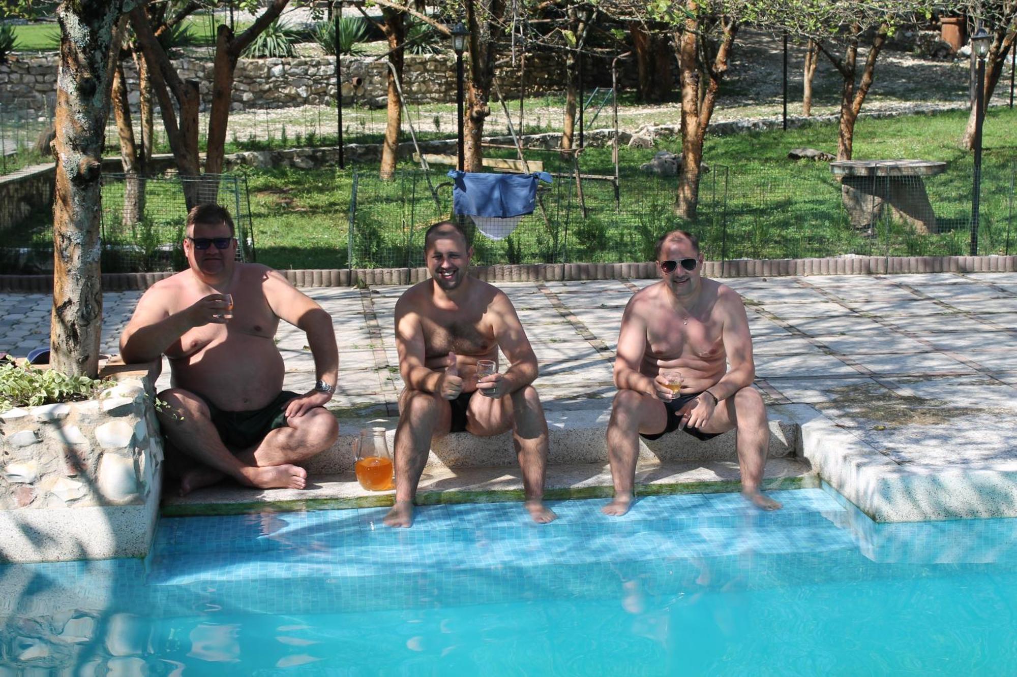 Chateau Chikovani Hotel Gordi Buitenkant foto